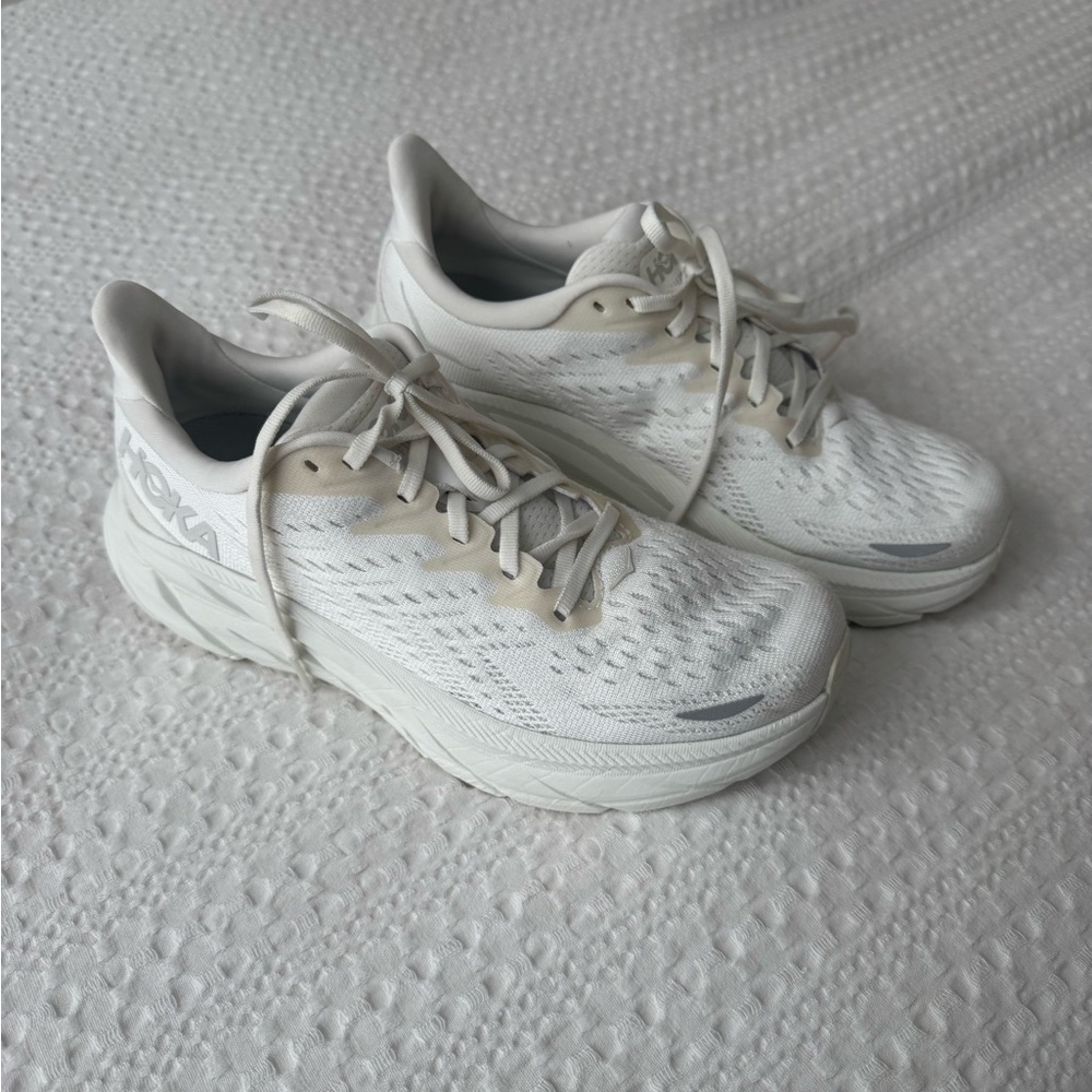 Hoka Women's Clifton 8 White